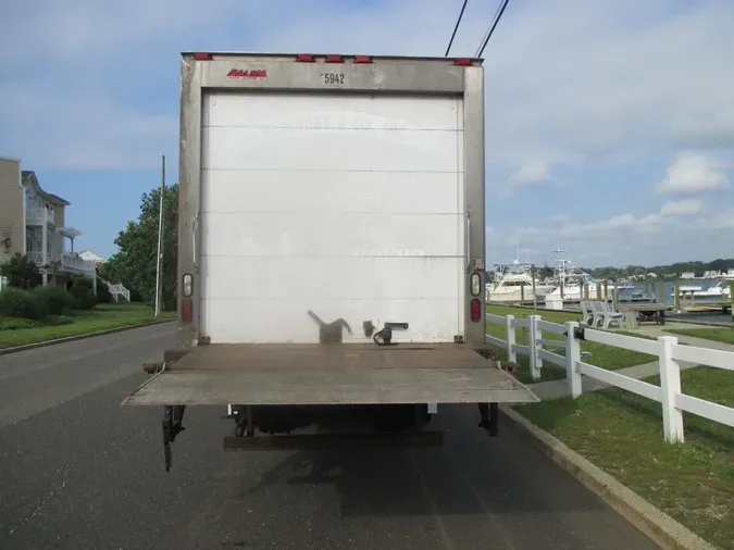 2018 INTERNATIONAL 4300