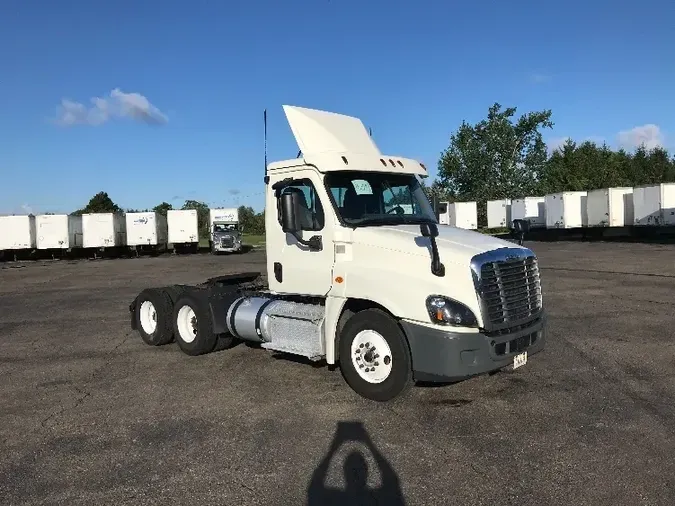 2018 Freightliner X12564ST31a8197ae02789389ebf181d8e7043be