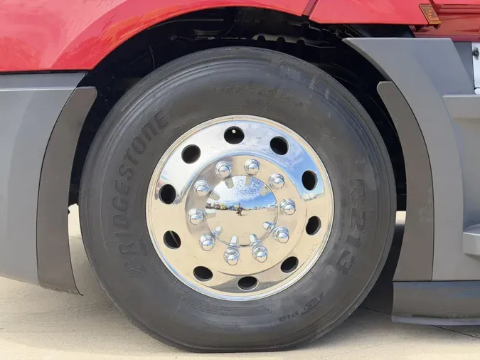 2023 Freightliner Cascadia