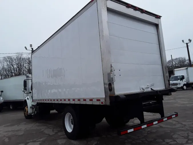 2018 FREIGHTLINER/MERCEDES M2 106