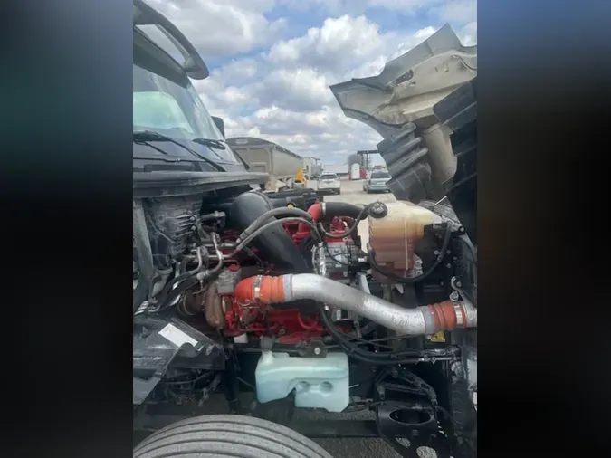 2020 NAVISTAR INTERNATIONAL LT625 SLPR CAB