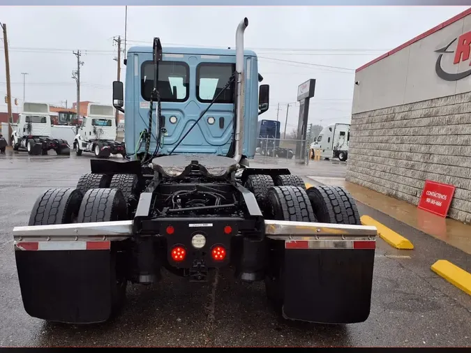 2021 FREIGHTLINER/MERCEDES CASCADIA PX11664ST