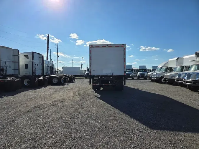 2019 FREIGHTLINER/MERCEDES M2 106