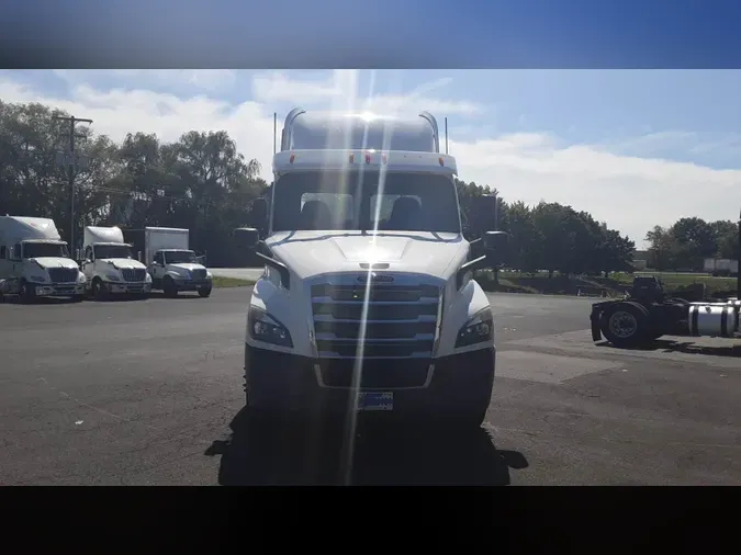 2019 Freightliner Cascadia 12631b63b34cbf9ba87470534c849658c0c