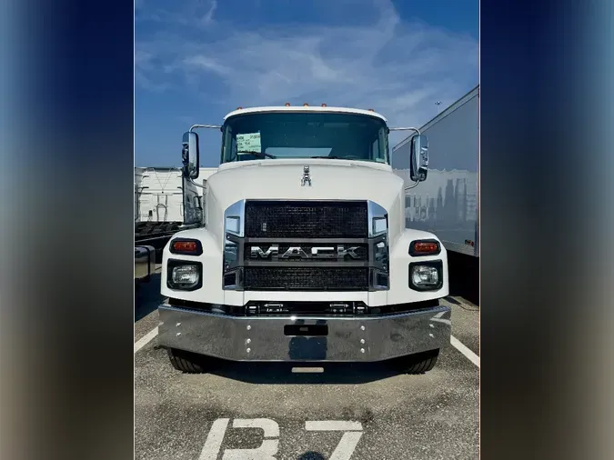 2026 MACK MD MD6 274 WB
