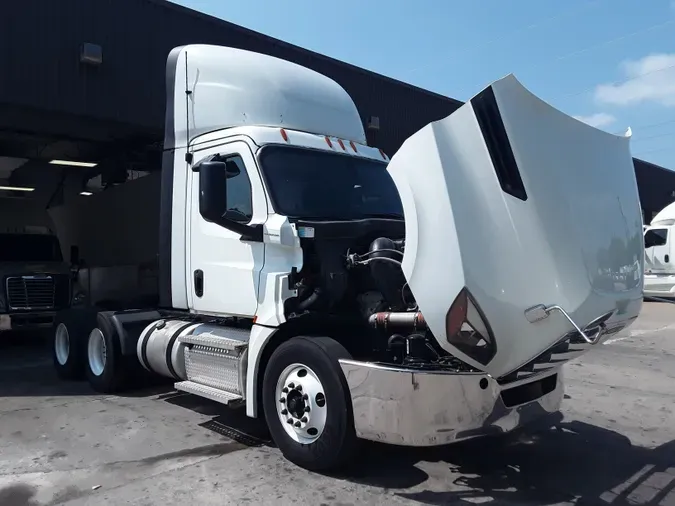 2019 FREIGHTLINER/MERCEDES NEW CASCADIA PX12664