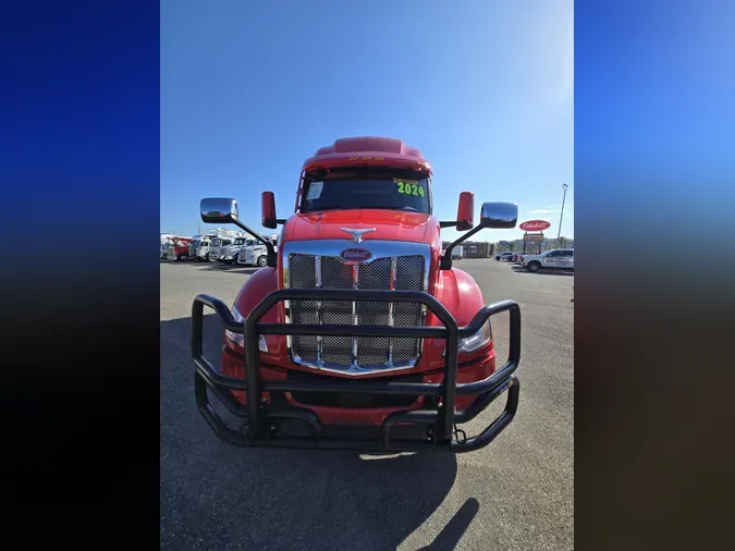 2024 Peterbilt 579