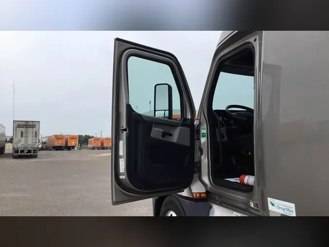 2021 Freightliner Cascadia