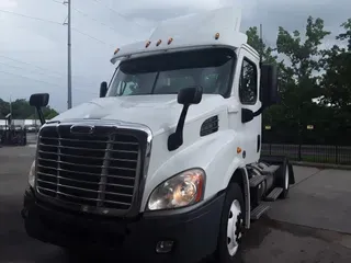 2018 FREIGHTLINER CASCADIA 113