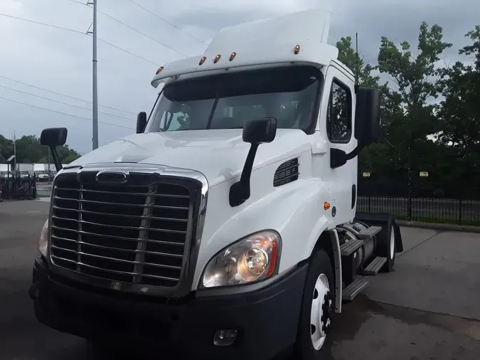 2018 FREIGHTLINER CASCADIA 11331c2e355430eeb2b022d58edabbcc345