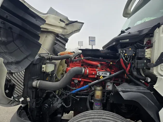 2020 International LT625