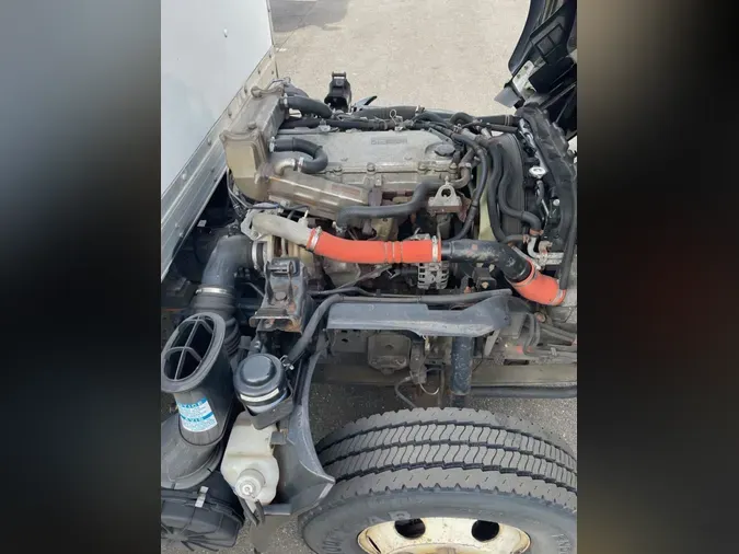 2020 ISUZU NPR HD