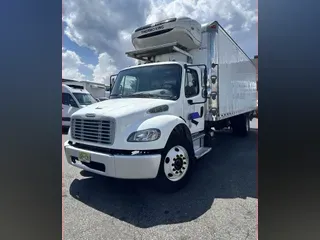2018 FREIGHTLINER M2 106