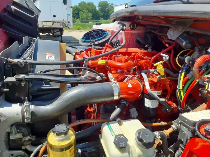 2018 FREIGHTLINER/MERCEDES M2 106