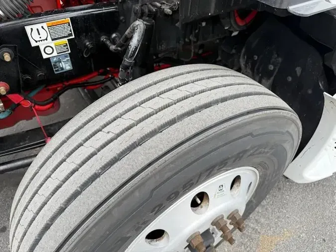 2022 Kenworth T68031ce9b45175058f433e7eea29cabf41b