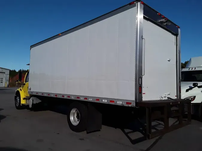 2018 FREIGHTLINER/MERCEDES M2 106