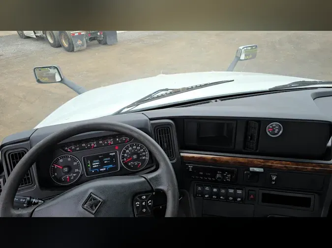 2020 International LT