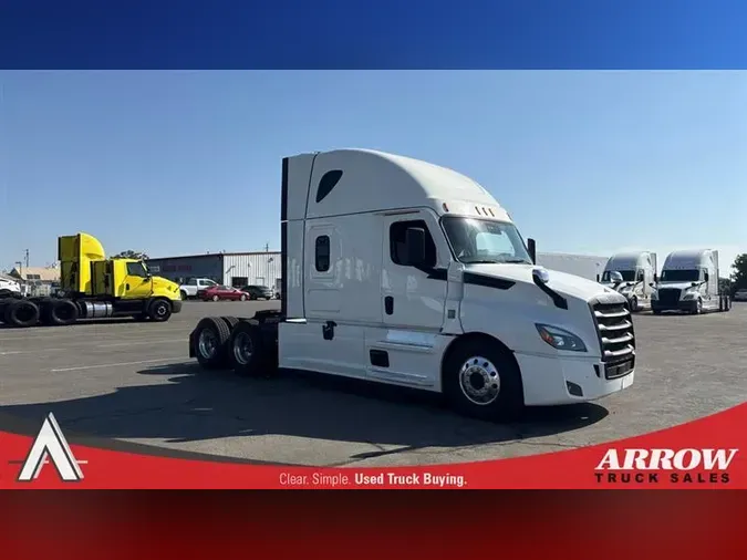 2022 FREIGHTLINER CA126