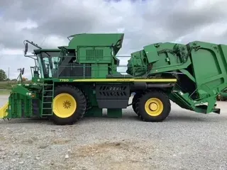 2014 John Deere 7760