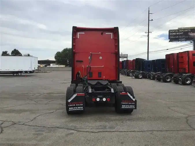 2023 KENWORTH T68031df8bf53f8d4865f6fcc36d9c8042fc