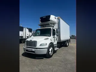 2018 FREIGHTLINER/MERCEDES M2 106