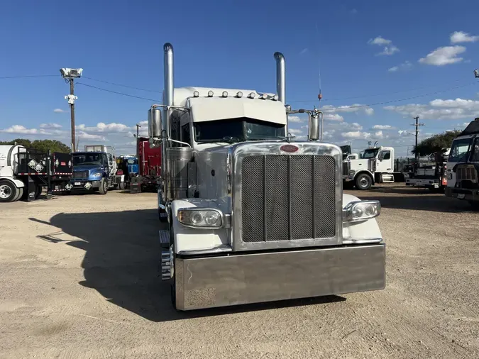 2020 Peterbilt 389