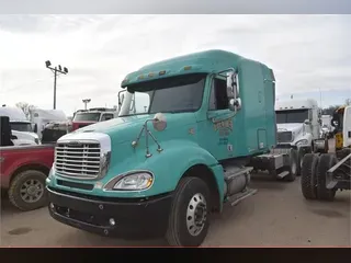 2005 FREIGHTLINER COLUMBIA 120