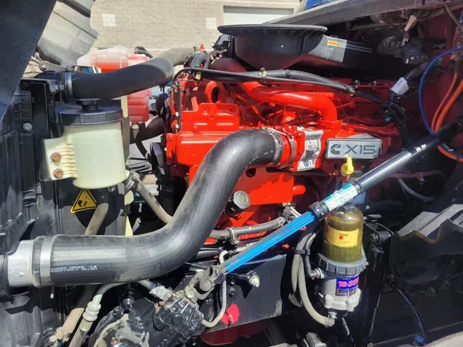 2022 International LT625