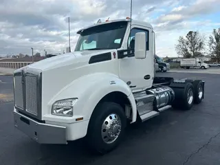 2020 Kenworth T880