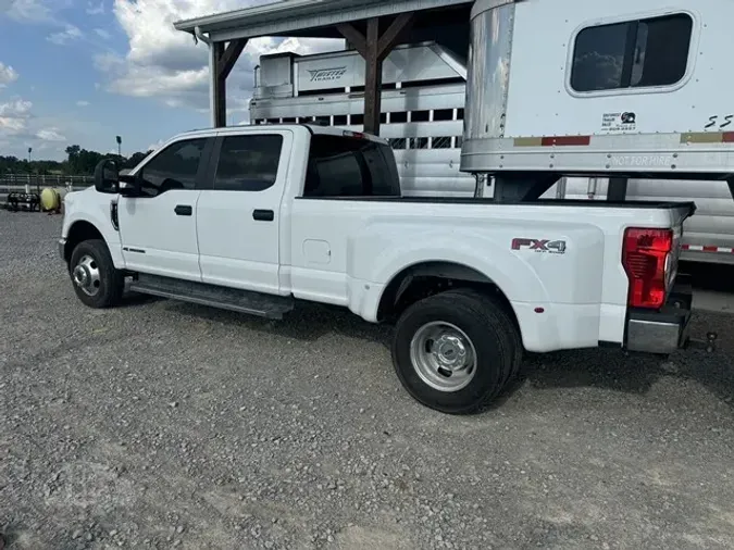 2021 FORD F350 SD XL