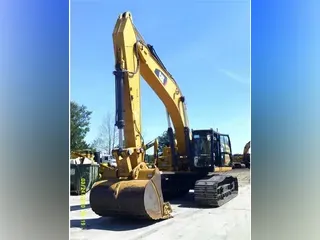 2019 CATERPILLAR 349FL
