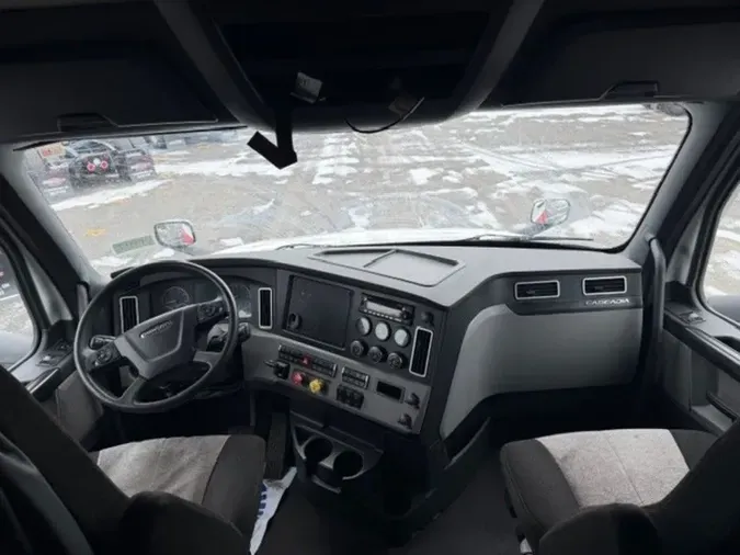 2023 Freightliner Cascadia&reg;