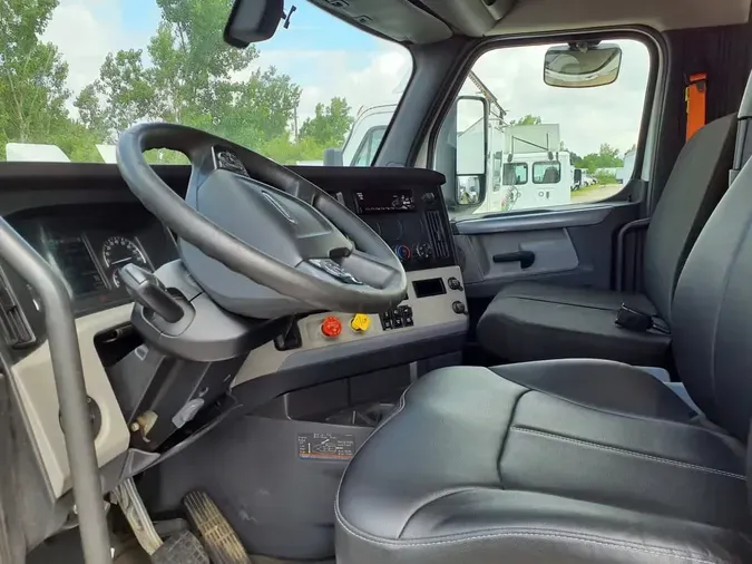 2019 FREIGHTLINER NEW CASCADIA PX12664