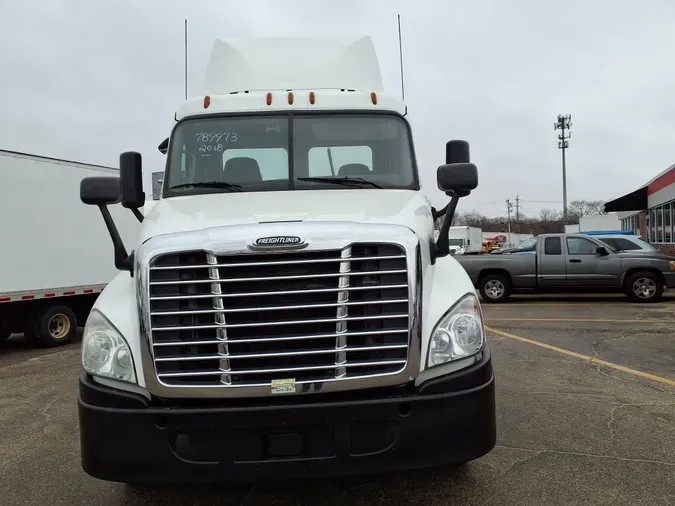 2018 FREIGHTLINER/MERCEDES CASCADIA 125