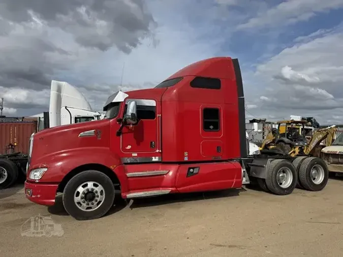 2012 KENWORTH T66031f0be94864f9745bfd243e6eb7aa56b