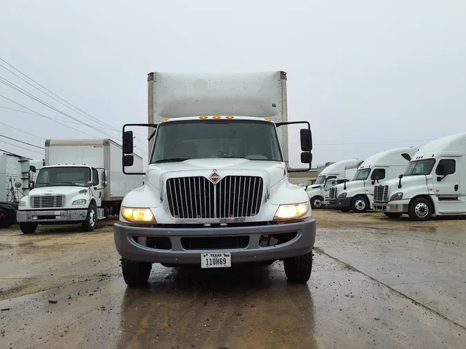 2019 NAVISTAR INTERNATIONAL 4300 LP