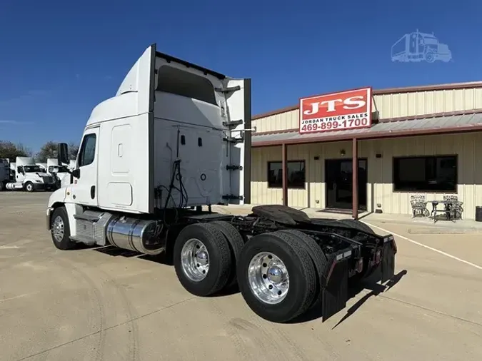 2018 FREIGHTLINER CASCADIA 125