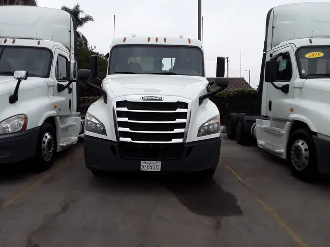 2019 FREIGHTLINER/MERCEDES NEW CASCADIA PX12664