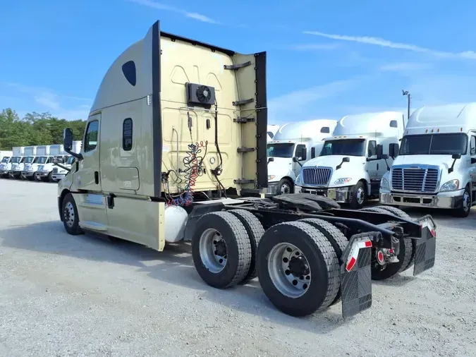 2020 FREIGHTLINER NEW CASCADIA PX12664
