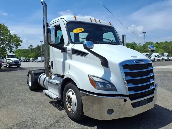 2020 FREIGHTLINER/MERCEDES NEW CASCADIA 116