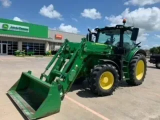 2017 John Deere 6130R