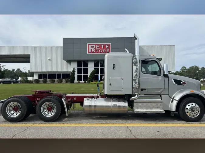 2025 Peterbilt 567