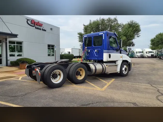 2020 FREIGHTLINER/MERCEDES CASCADIA 125321071ec736587c3319b4996260c4782