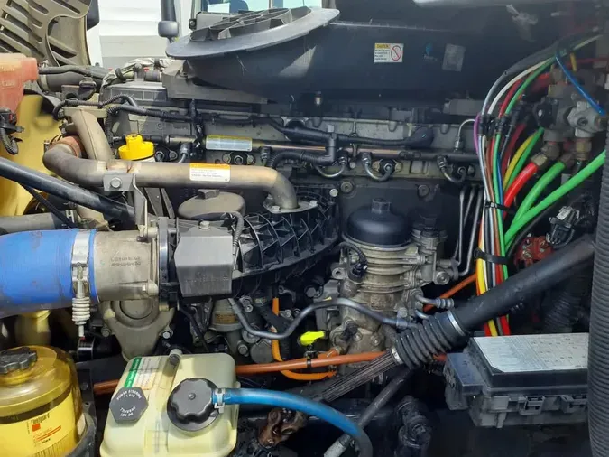 2019 FREIGHTLINER CASCADIA 125
