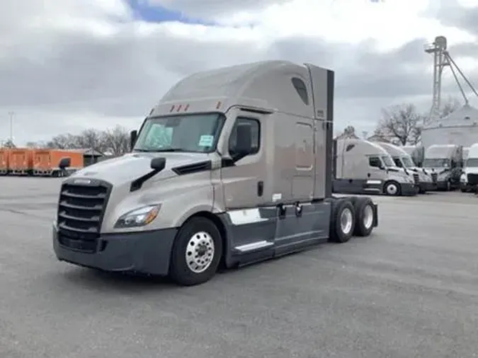 2021 Freightliner Cascadia