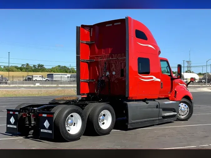 2023 INT LT625 6X4