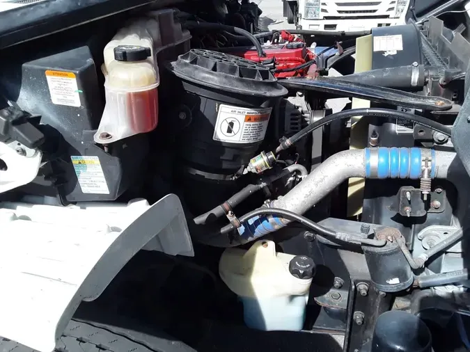 2019 FREIGHTLINER M2 106