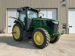 2018 John Deere 7210R