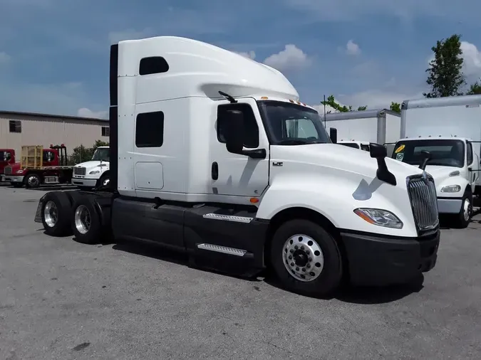 2021 NAVISTAR INTERNATIONAL LT625 SLPR CAB