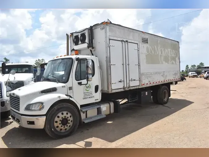 2011 FREIGHTLINER BUSINESS CLASS M2 106321f0f41f9f026703d6ccd82b831b744